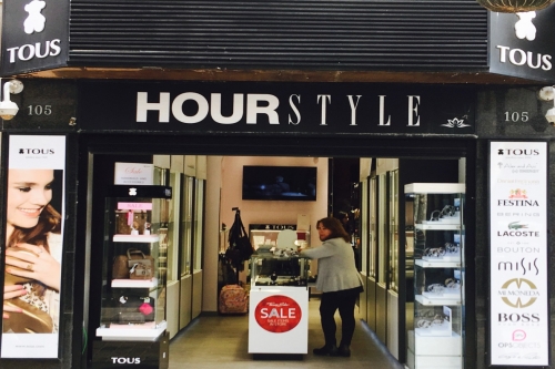 Photo of HOUR STYLE – Click For Map Photo of HOUR STYLE – Click For Map