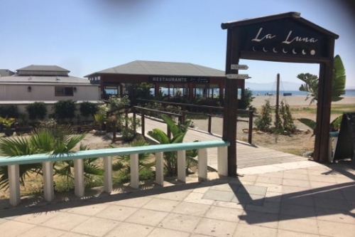 Photo of La Luna Photo of La Luna